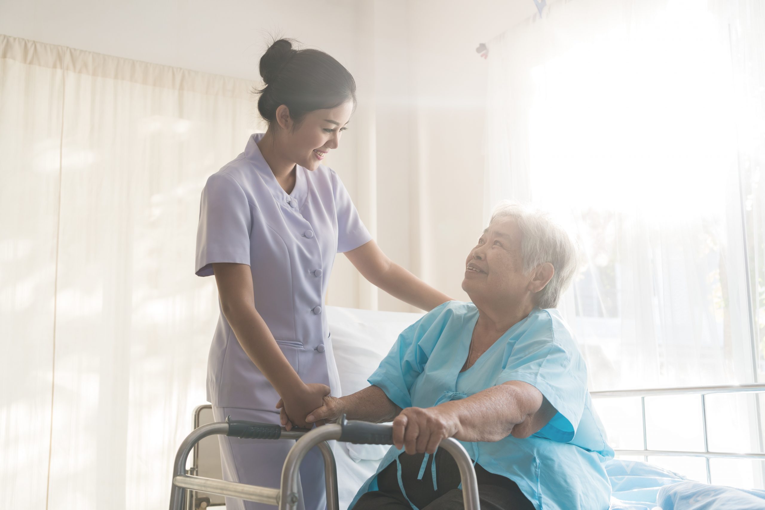 Tips for Choosing a Caregiver for a Parent